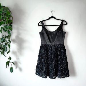 Adrianna Papell mini black dress rose skirt 6